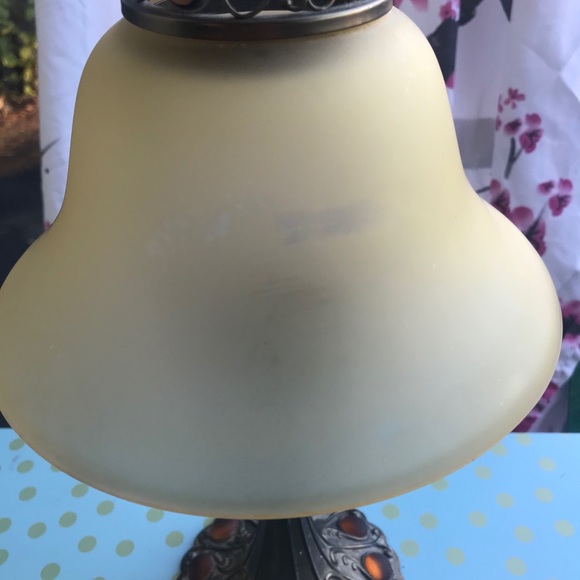 Collectible Vintage PartyLite Candle Glass Lamp - Picture 3 of 10